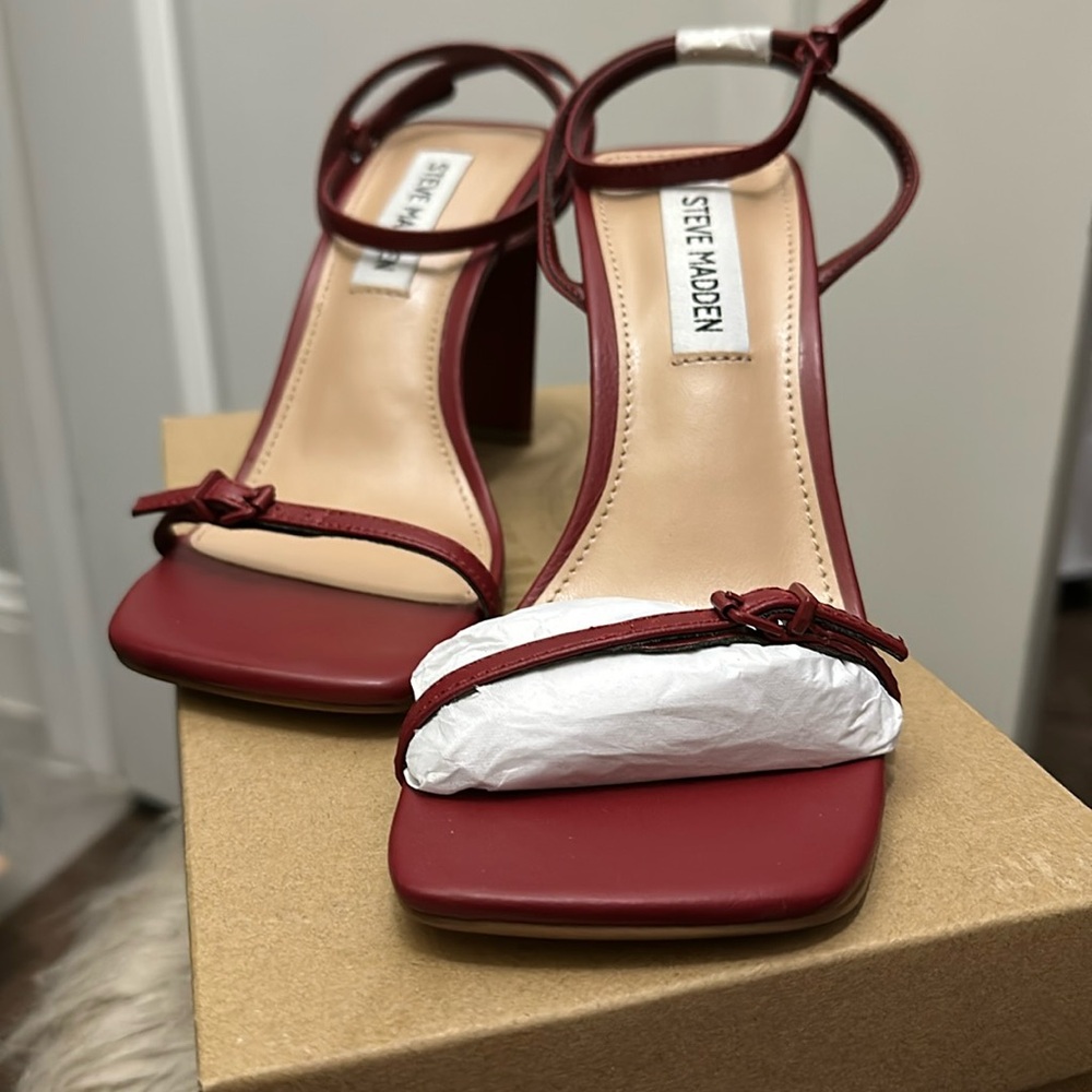 Steve Madden Ailene size 6